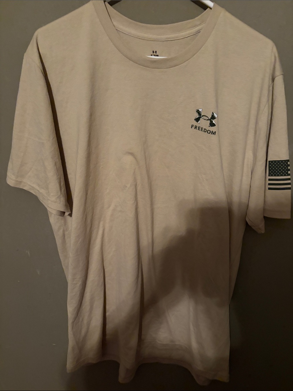 Under Armour Tan Freedom Short Sleeve Tee xl